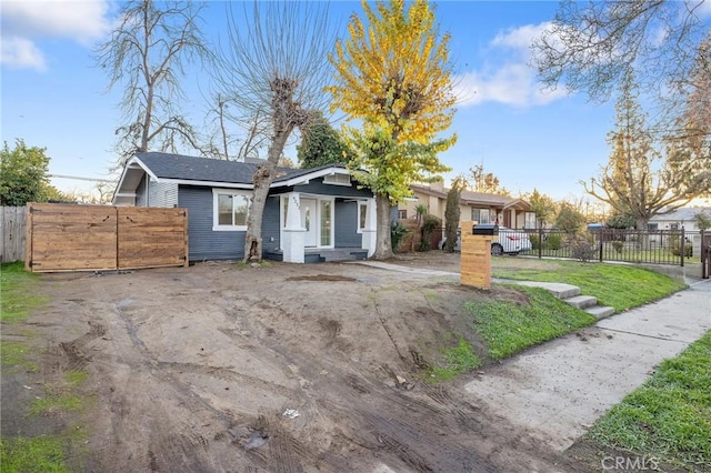 view of front of house with a front yard