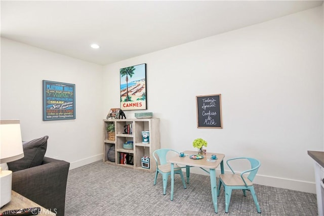 game room with carpet flooring