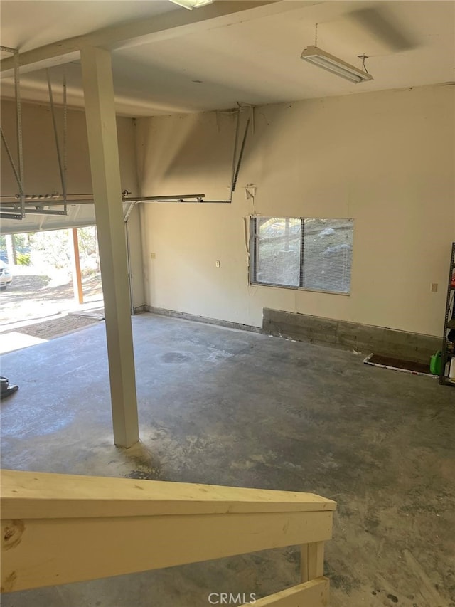 2206 Bernina Dr, Pine Mountain Club, CA 93222 - view of garage