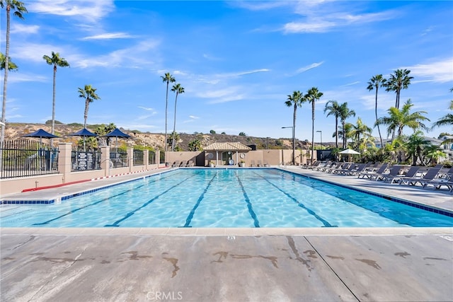 view of swimming pool