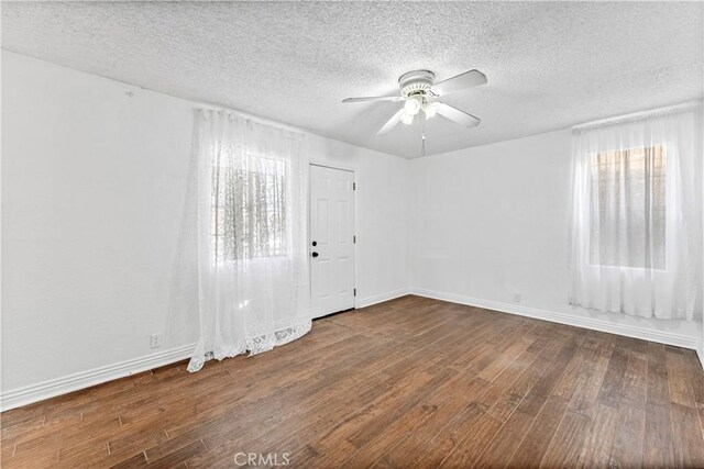 9821 Towne Ave, Los Angeles, CA 90003 - photo 10