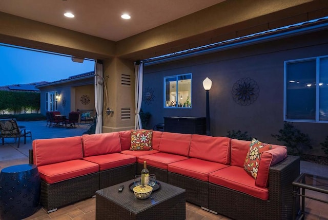 view of patio with outdoor lounge area