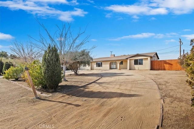 12650 Running Deer Rd, Apple Valley, CA 92308 - photo 3