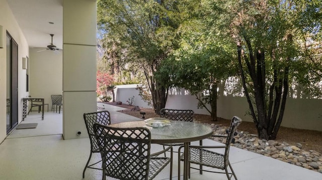 view of patio with ceiling fan