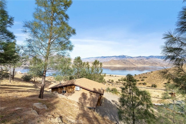 view of water feature featuring a mountain view