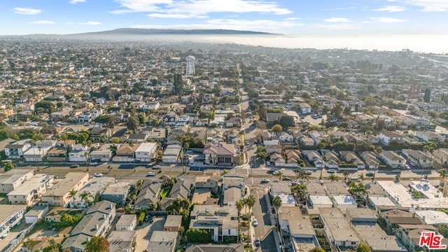 bird's eye view featuring a mountain view