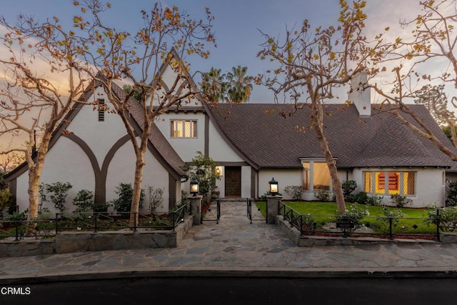 790 Huntington Cir, Pasadena, CA 91106 - english style home with stucco siding and a chimney