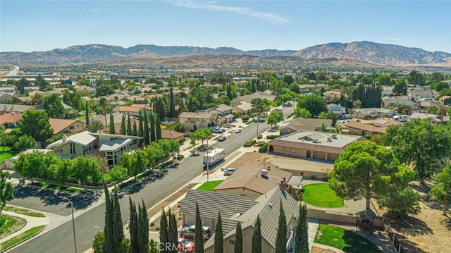 bird's eye view featuring a mountain view