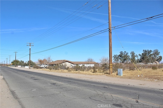 Listing photo 2 for 111 Oakwood Ave, Hesperia CA 92345