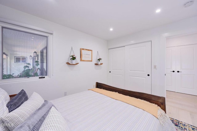 bedroom with a closet