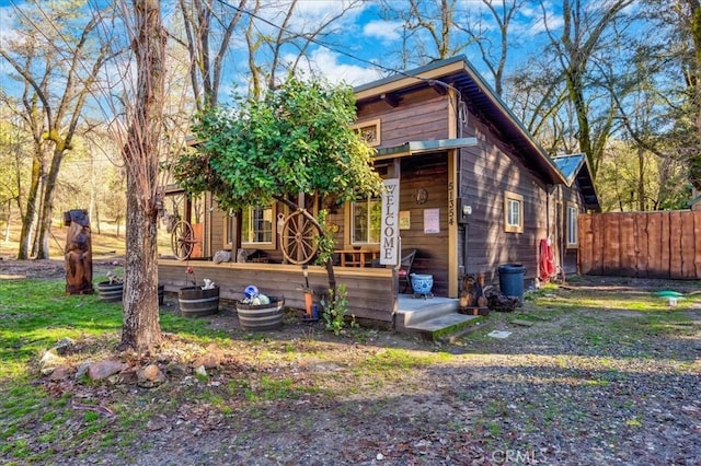 view of front of house