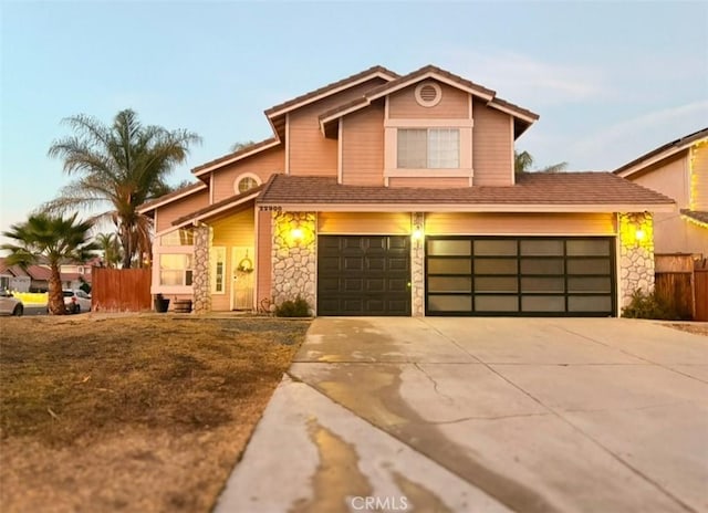 view of front property featuring a garage