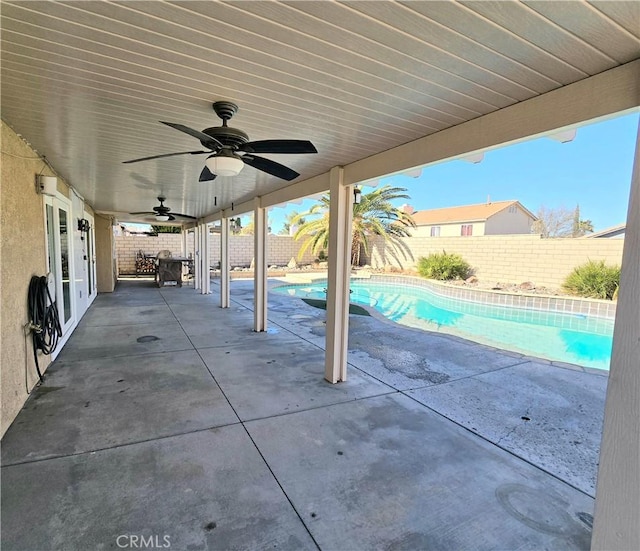 view of patio / terrace with ceiling fan