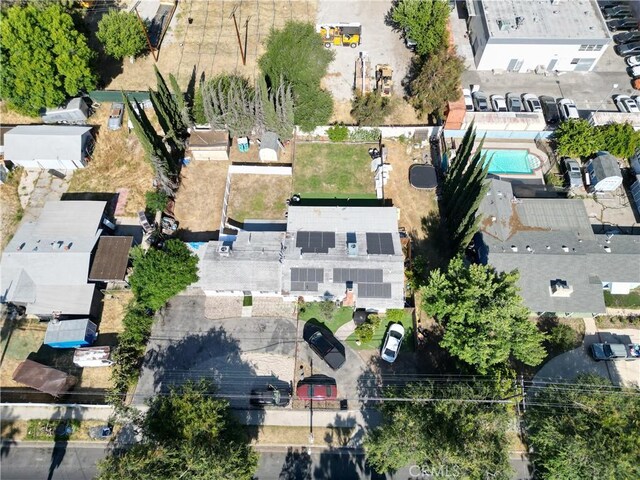7716 Owensmouth Ave, Canoga Park, CA 91304 - aerial view of property's location featuring a pool