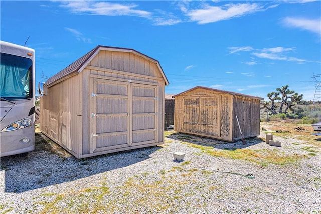 10187 Mesquite St, Oak Hills, CA 92344 - view of shed