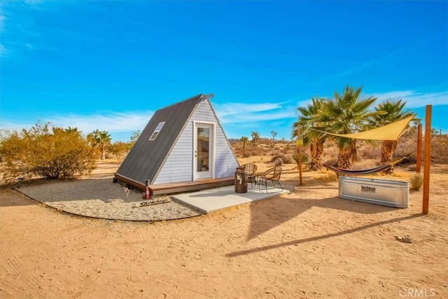 59427 La Crescenta Dr, Yucca Valley, CA 92284 - view of outbuilding with an outbuilding