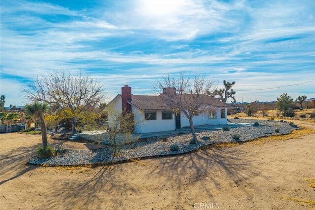 59427 La Crescenta Dr, Yucca Valley, CA 92284 - view of front of property featuring stucco siding