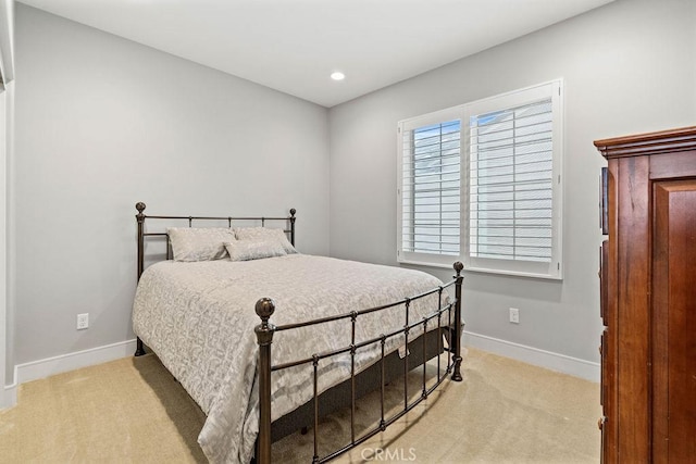 bedroom featuring carpet floors, recessed lighting, and baseboards