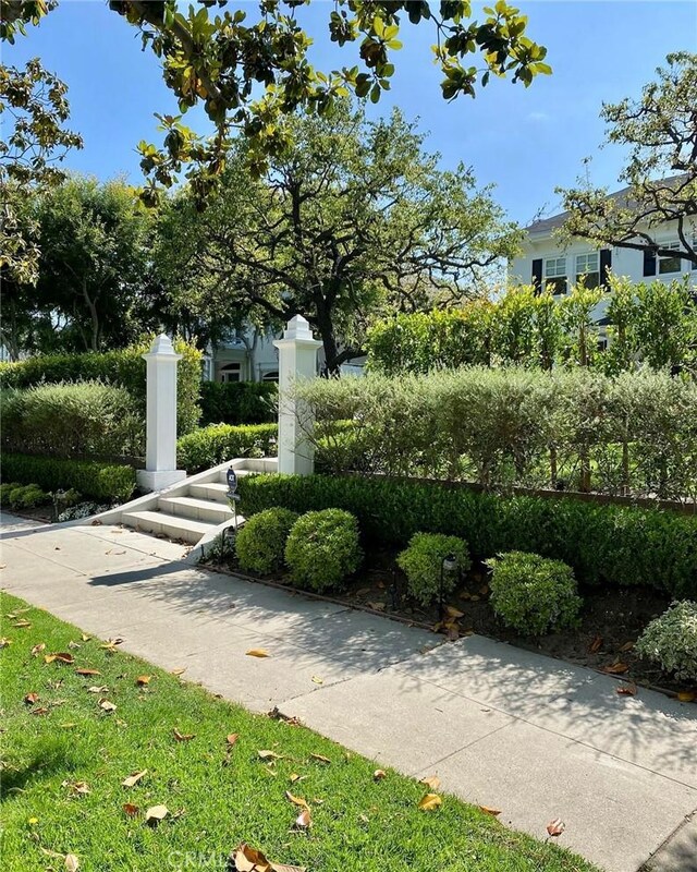 333 S Arden Blvd, Los Angeles, CA 90020 - photo 33