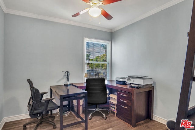 office area with ceiling fan, crown molding, and wood-type flooring