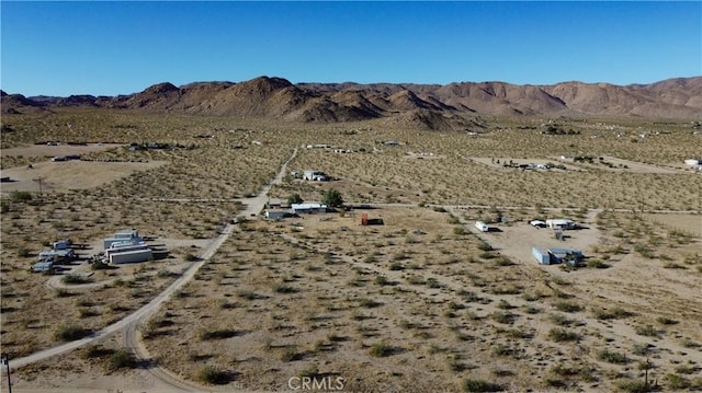 702 Bell Rd, Landers, CA 92285