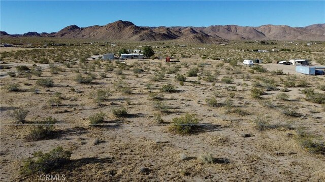 702 Bell Rd, Landers, CA 92285