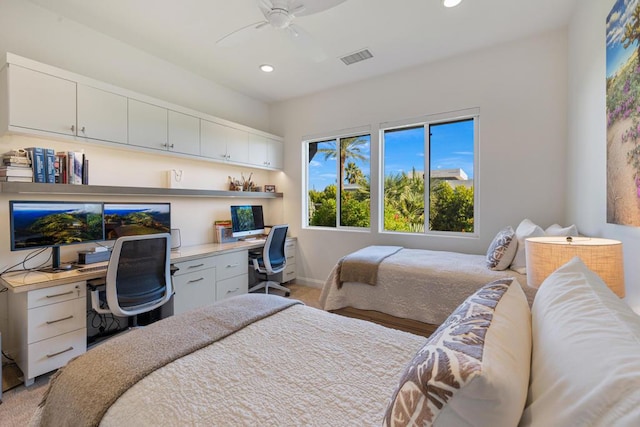 bedroom with ceiling fan