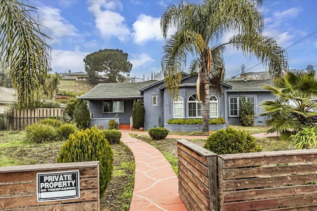 view of front of home