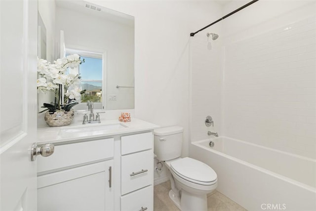 full bathroom with washtub / shower combination, toilet, and vanity