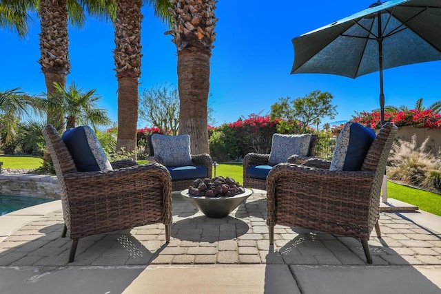 view of patio / terrace featuring an outdoor hangout area