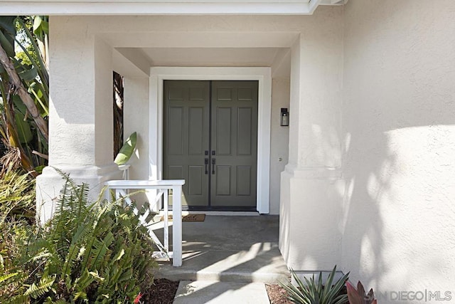 view of entrance to property