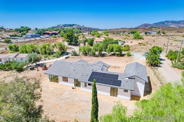 bird's eye view with a mountain view