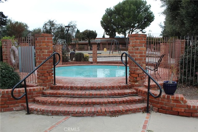 6405 Green Valley Cir Unit 209, Culver City, CA 90230 - community pool with fence