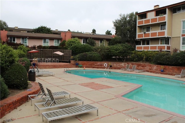6405 Green Valley Cir Unit 209, Culver City, CA 90230 - community pool with a patio area and fence