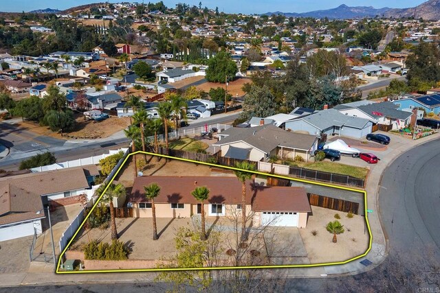 bird's eye view featuring a mountain view