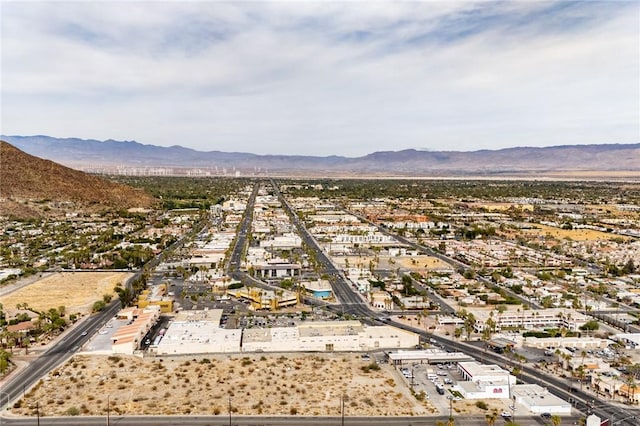 bird's eye view featuring a mountain view