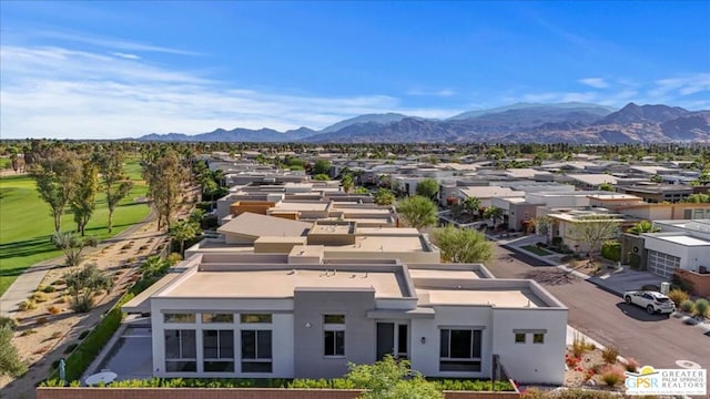 bird's eye view featuring a mountain view