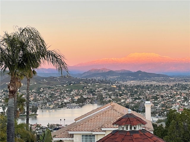 mountain view featuring a water view