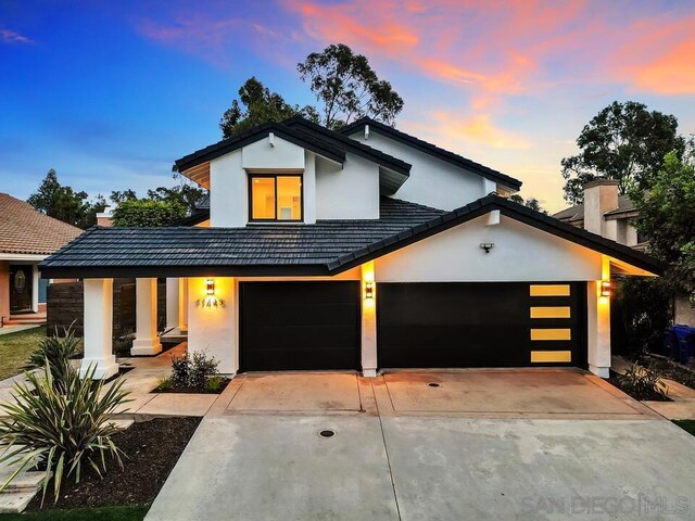 view of front of home featuring a garage