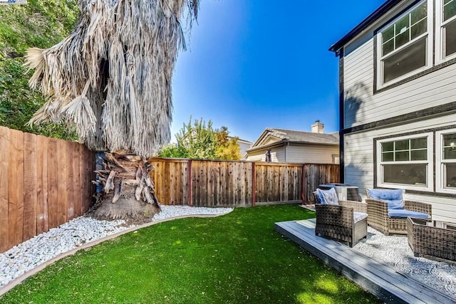 view of yard with an outdoor hangout area