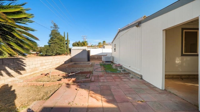 view of yard with a patio