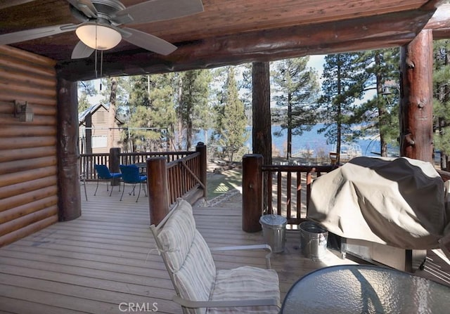 deck with ceiling fan