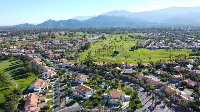 bird's eye view with a mountain view