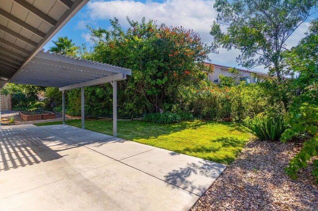 view of patio featuring a pergola