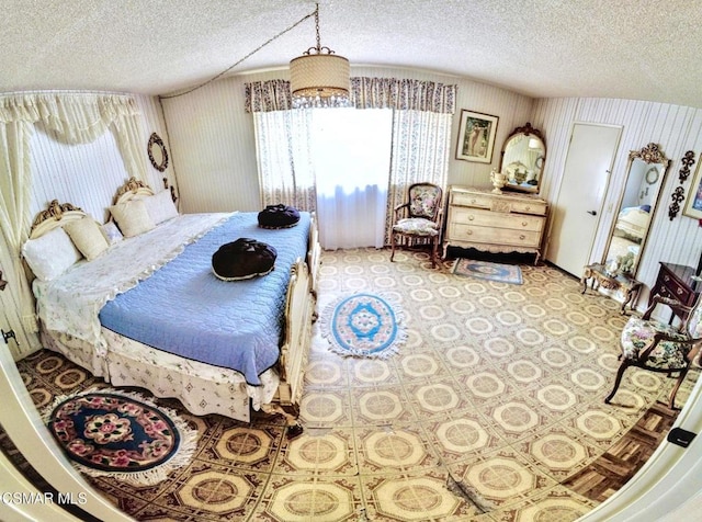 bedroom featuring a textured ceiling