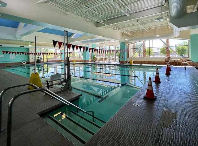 view of swimming pool