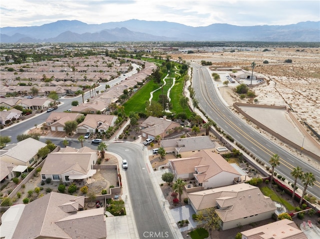 bird's eye view featuring a mountain view