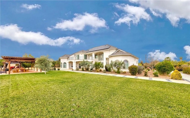 view of front of home with a front yard