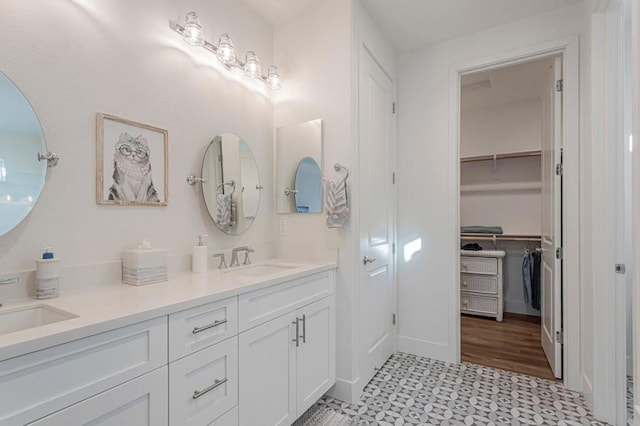 bathroom with vanity