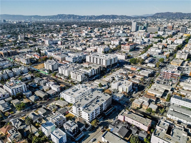 bird's eye view featuring a mountain view